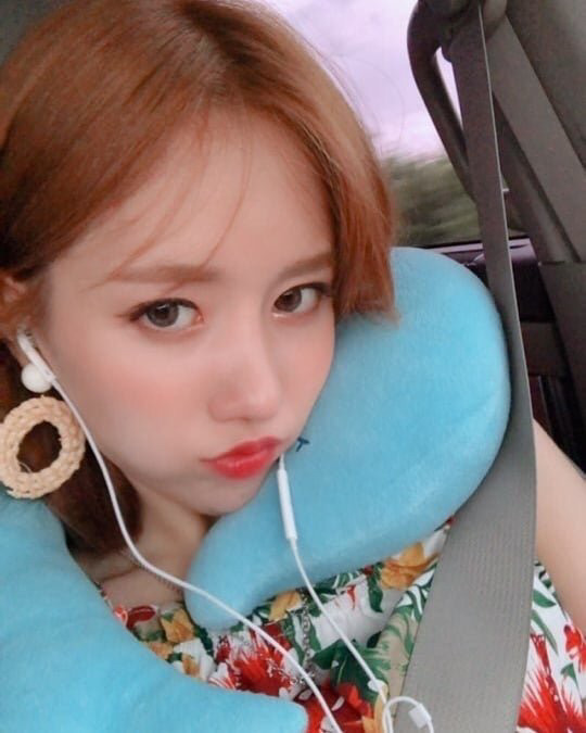 [러블리즈] 뒷덜미가 저리는 기분이라서 명은이 | 인스티즈