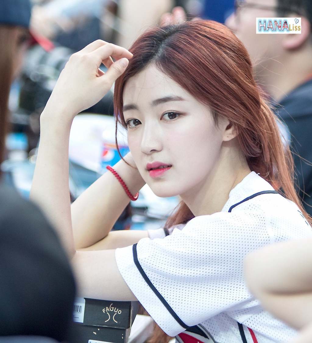 카톡 안읽고 씹을 것 같이 생긴 여자 아이돌.jpgif | 인스티즈