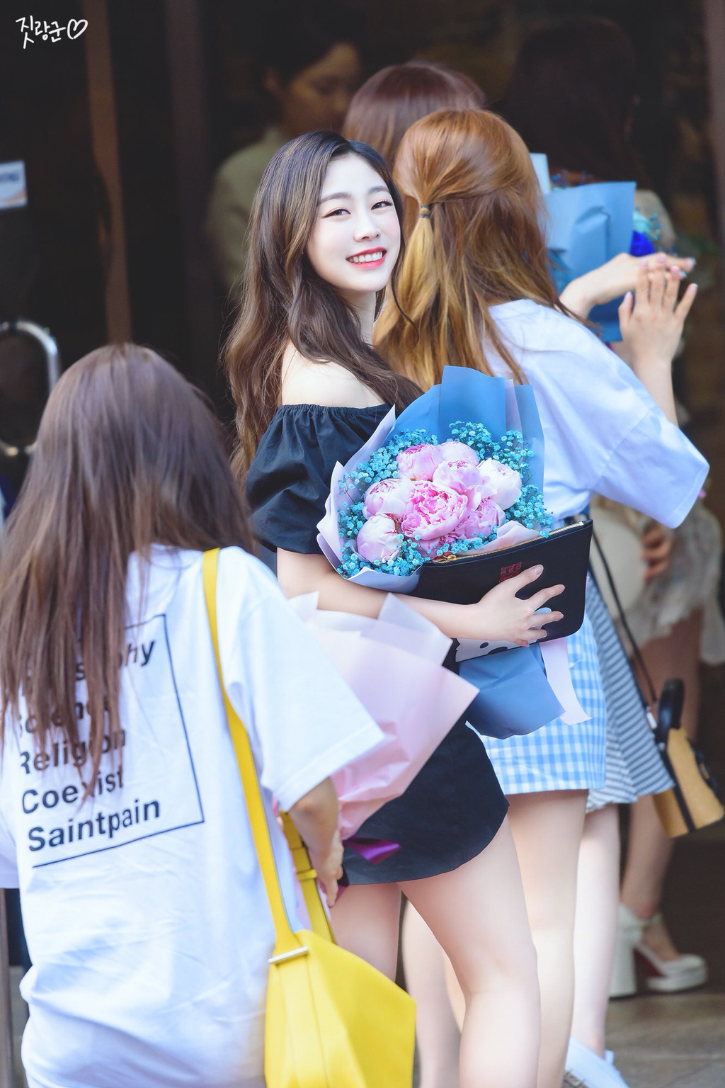 [러블리즈] 좋지 않을 때엔 덕질이 최고라서 지수 | 인스티즈