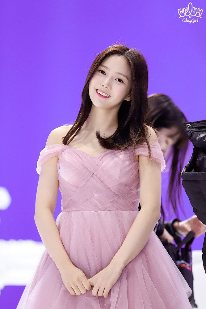 [아이돌] 표정이 다양한 오마이걸 리더 효정 .JPG | 인스티즈