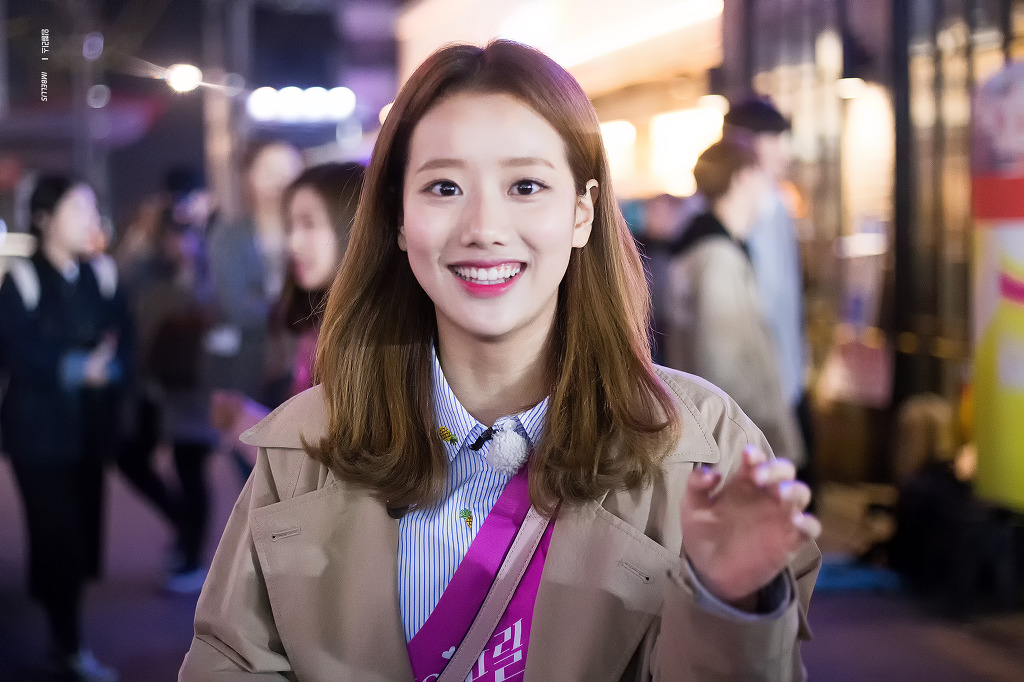 수업시간 다됐는데 길 좀 알려달라고 한다면? | 인스티즈