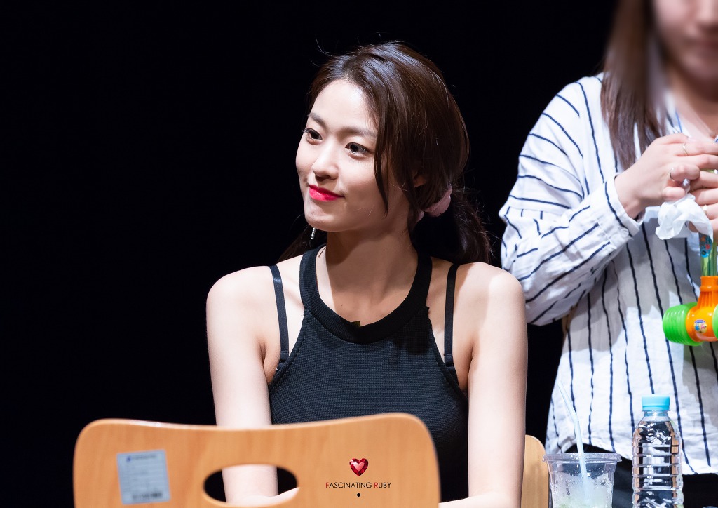 오늘 생일을 맞은 설현이.jpgif | 인스티즈
