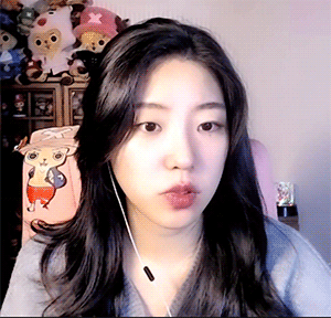수수한 외모의 트위치 스트리머 | 인스티즈