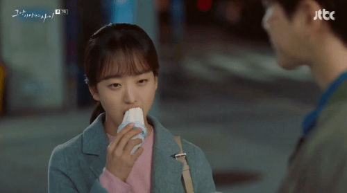 여자들이 좋아하는 스킨쉽.gif | 인스티즈