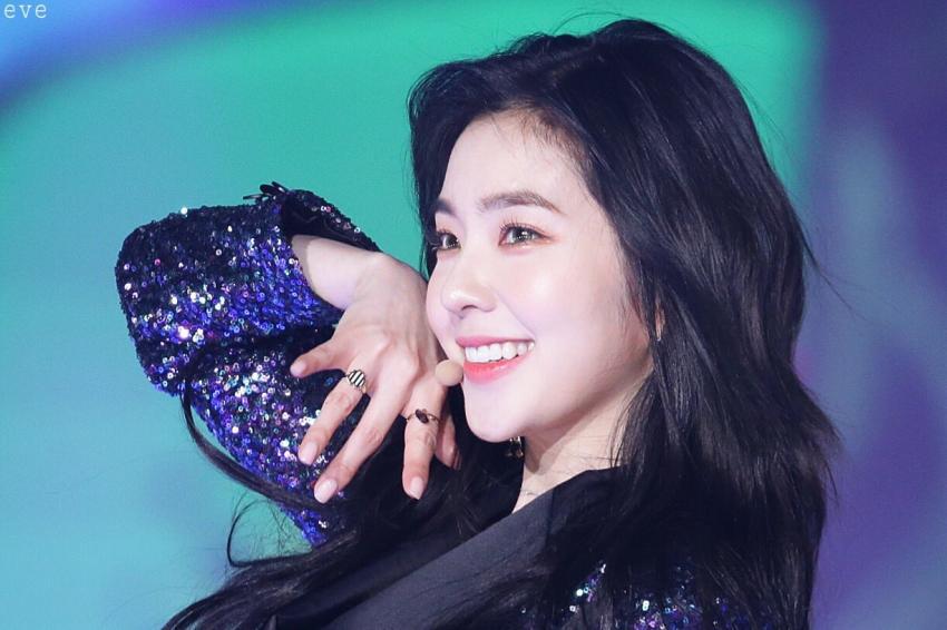 블링블링한 의상입은 아이린.jpgif | 인스티즈