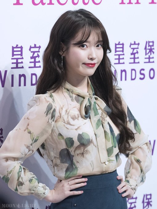 오늘자 홍콩 아이유.jpg | 인스티즈