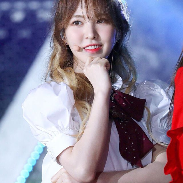 레드벨벳 순둥이 웬디.jpgif | 인스티즈