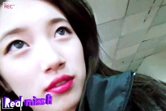 현실 실물감이 느껴지는 수지 직찍짤들.jpgif | 인스티즈