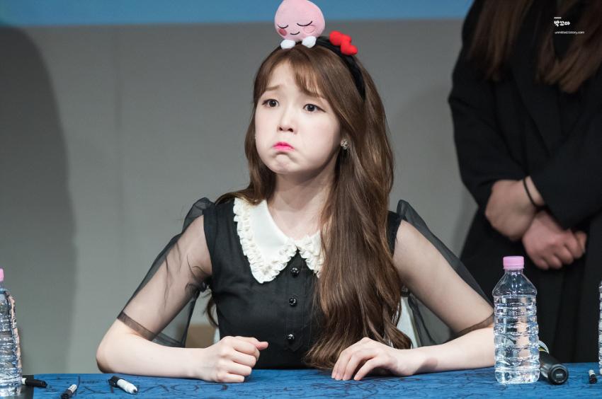 표정이 다양한 오마이걸 승희.jpg | 인스티즈