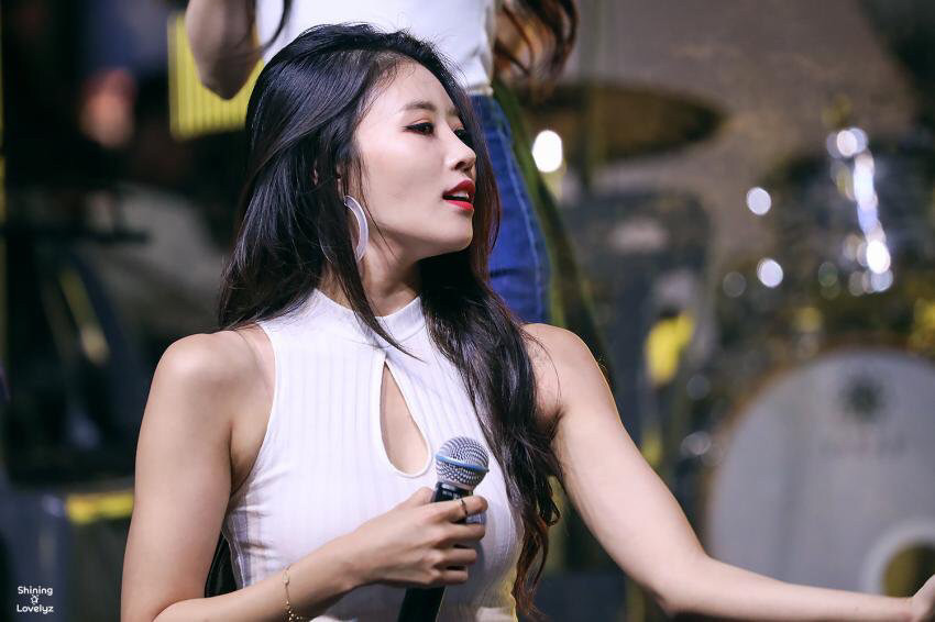 [러블리즈] 오늘은 제 여자의 생일이라서 미주 | 인스티즈